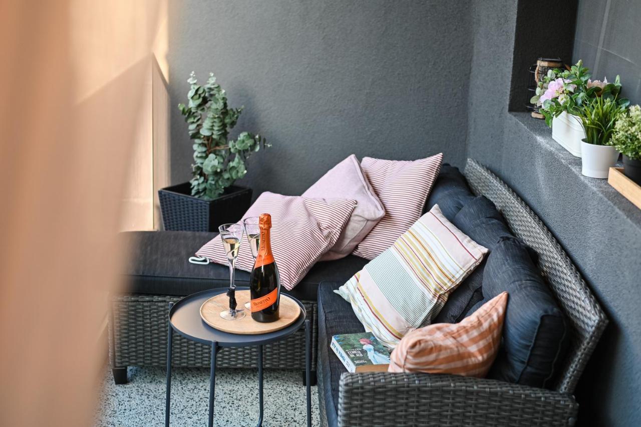 Apartament De Poveste Pe Plaja In Resort De Lux Năvodari Exterior foto