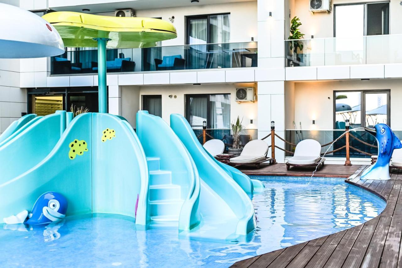 Apartament De Poveste Pe Plaja In Resort De Lux Năvodari Exterior foto